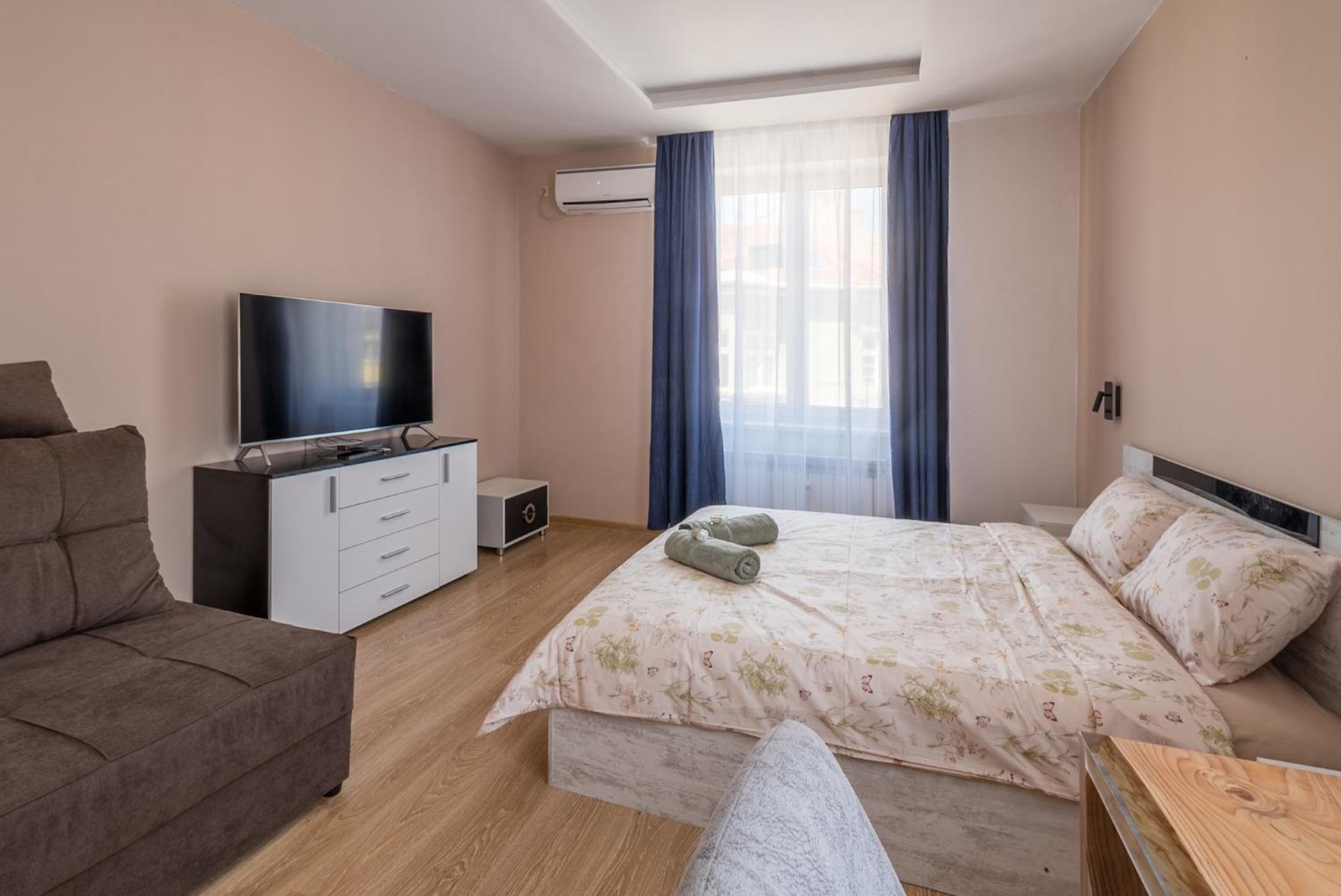 3Bdr, Top Center Retreat, City Heart, Free Parking Sofia Exterior photo